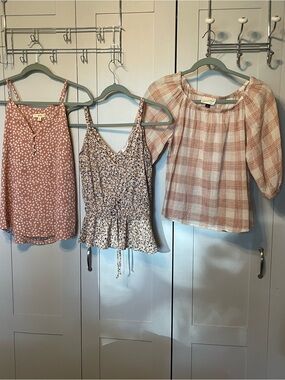 Bundle of 3 Universal Thread Pink Plaid Peasant Top